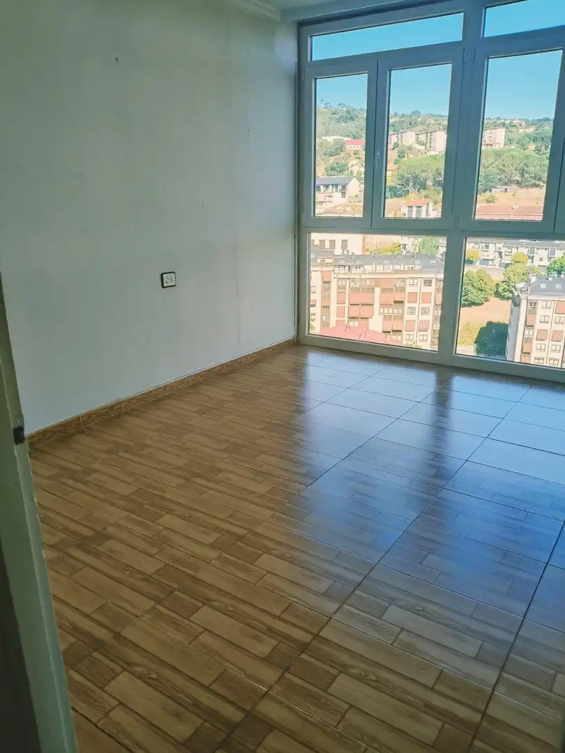 Bedroom of Flat for sale in Ourense Capital   with Heating, Balcony and Community pool