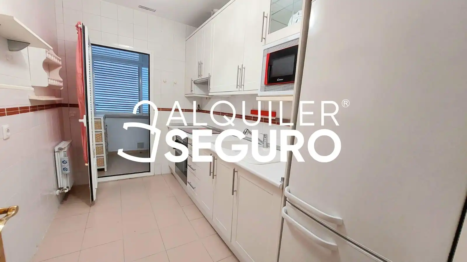 Kitchen of Flat for rent in Madrid  with Air Conditioner, Heating and Furnished