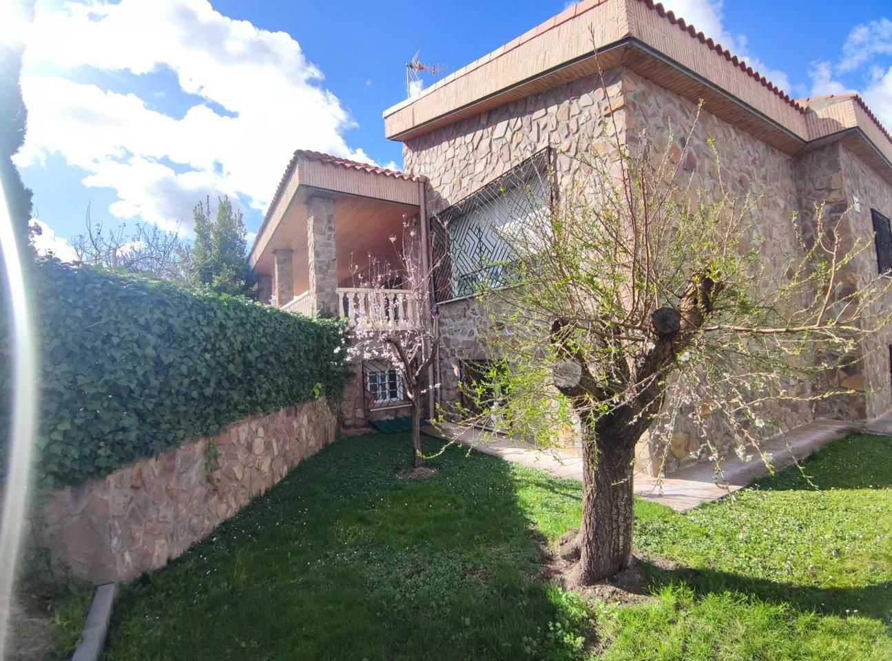 Jardí de Casa o xalet en venda en La Guardia amb Aire condicionat, Calefacció i Jardí privat