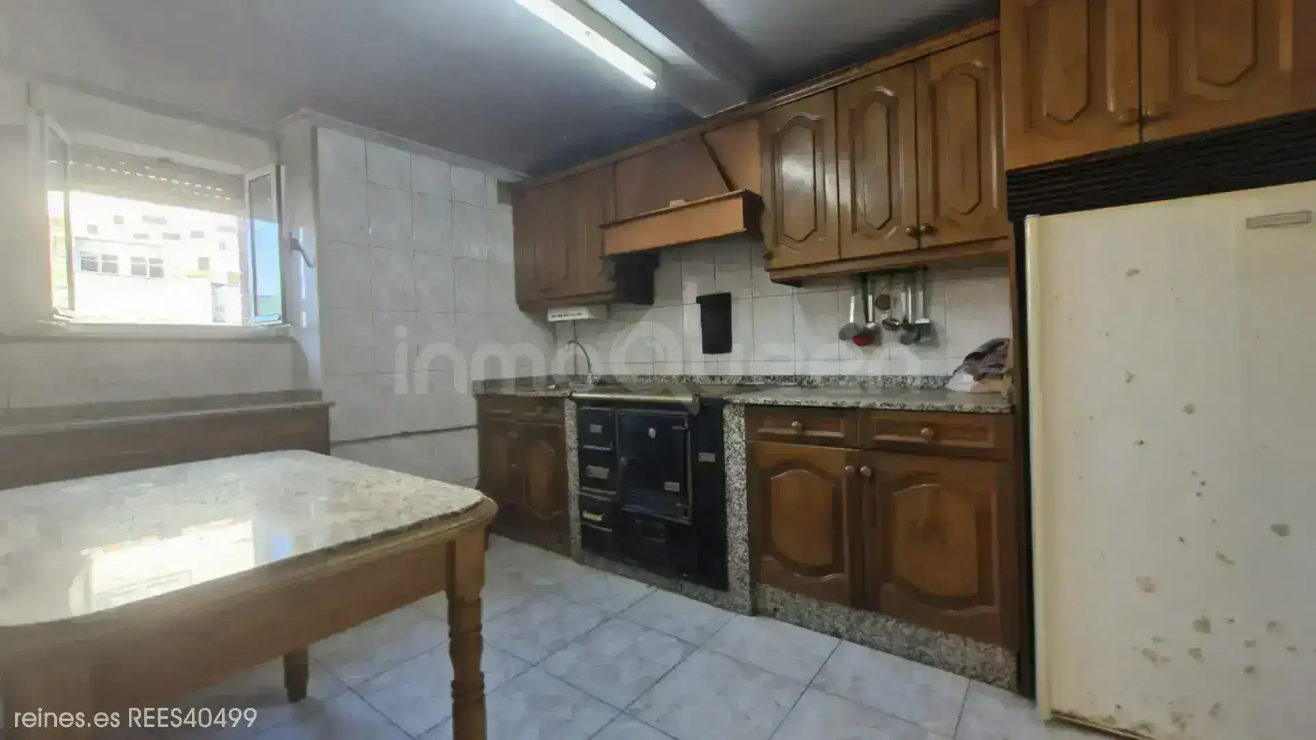 Cuina de Casa o xalet en venda en Siero amb Jardí privat i Terrassa