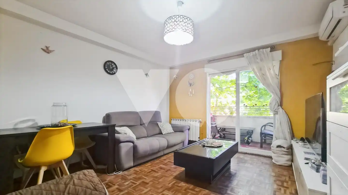 Sala de estar de Piso en venta en Madrid con Aire acondicionado, Calefacción y Parquet