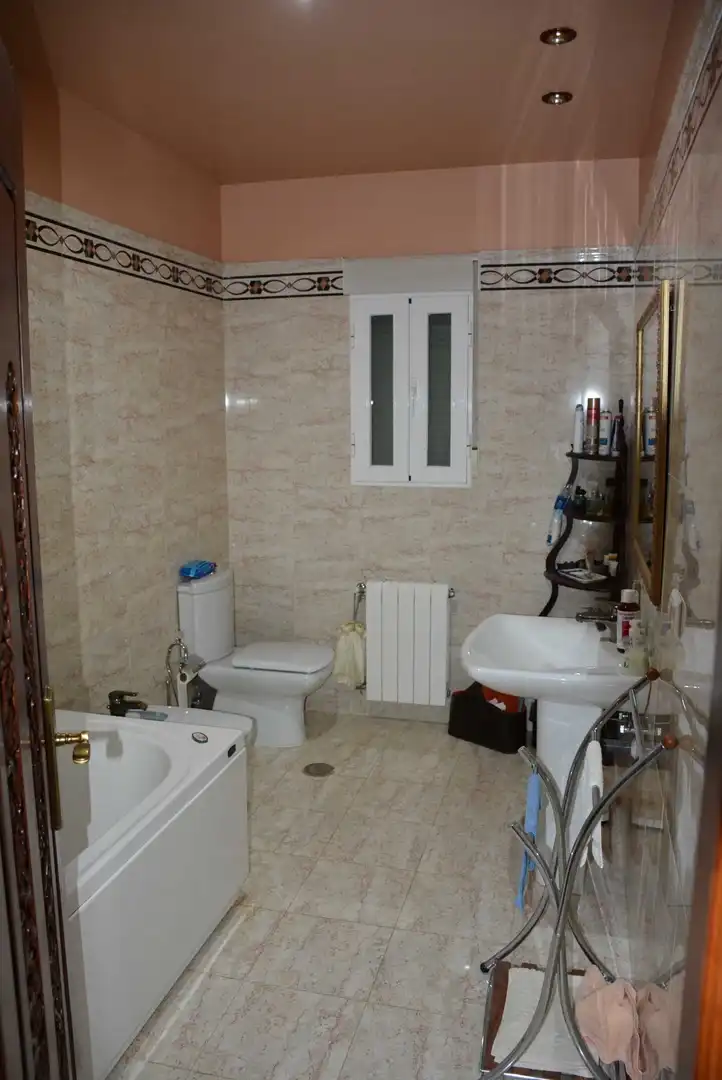 Bany de Casa o xalet en venda en Medellín amb Aire condicionat, Calefacció i Jardí privat