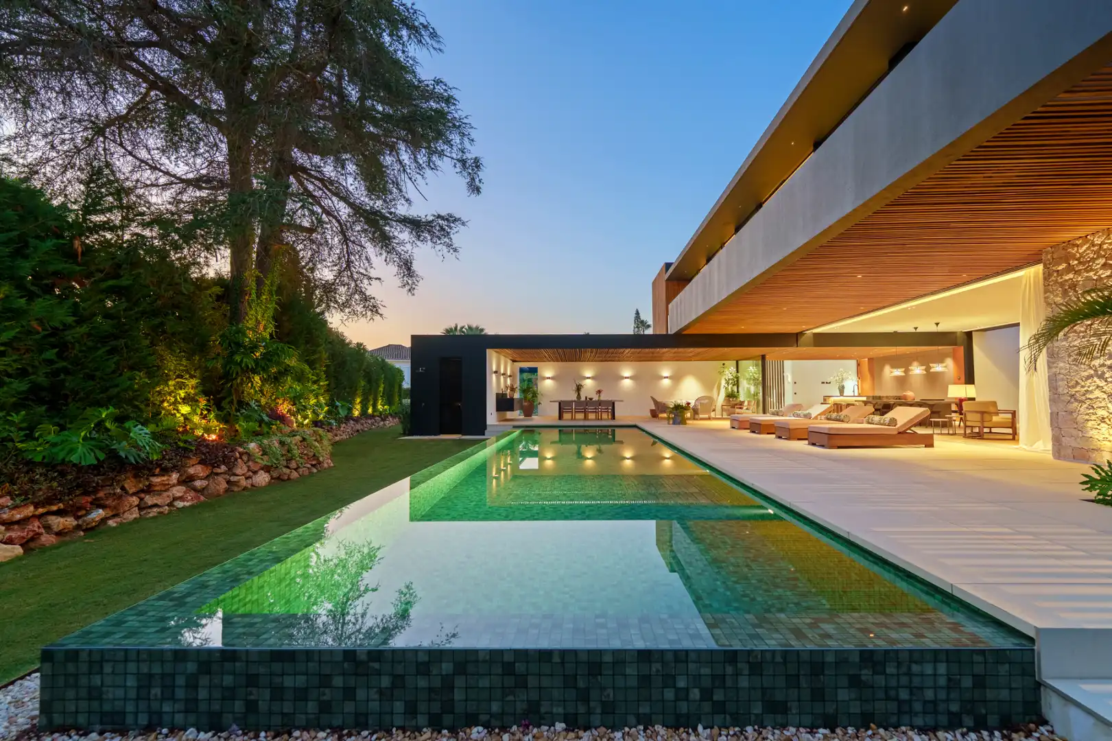 Chalet con terraza en venta en Calle Paris 83, imagen 6