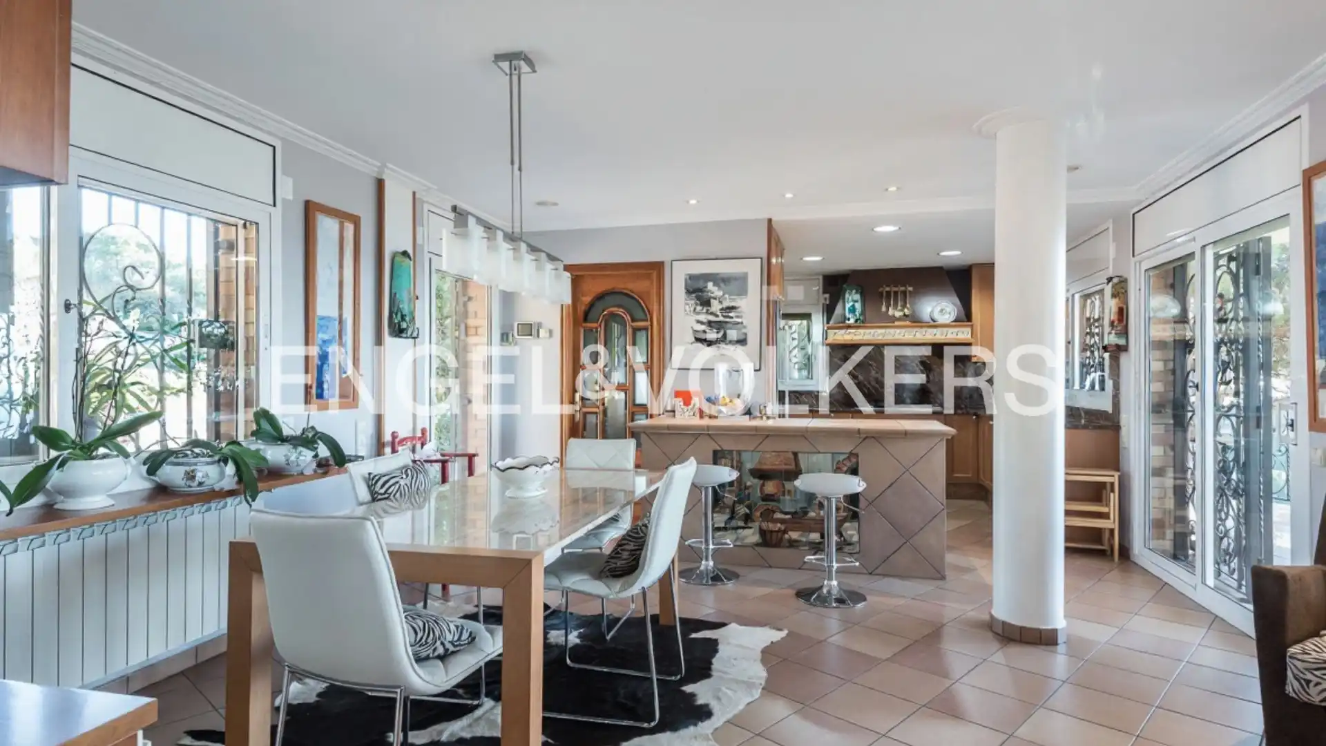 Dining room of Houses for sale in Canet de Mar  with Heating, Private garden and Terrace