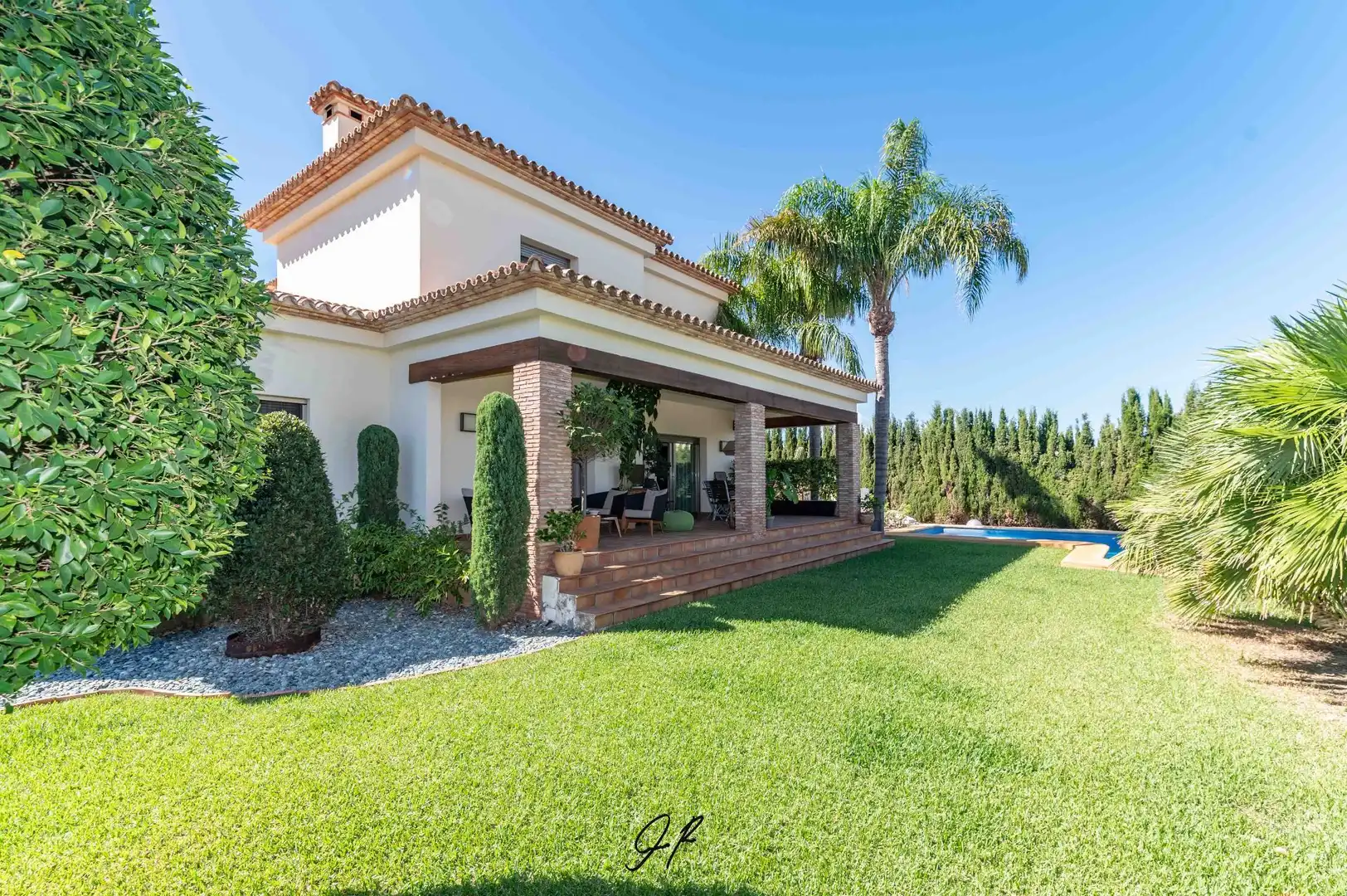 Casa con piscina in vendita a El Montgó