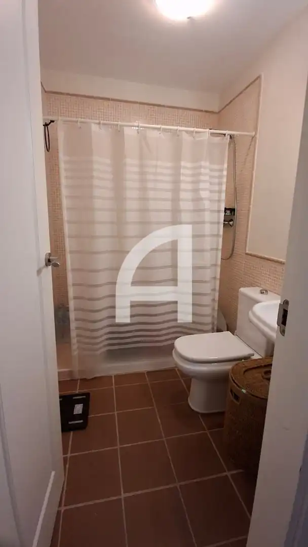 Bathroom of Flat for rent in Mijas  with Air Conditioner, Heating and Terrace