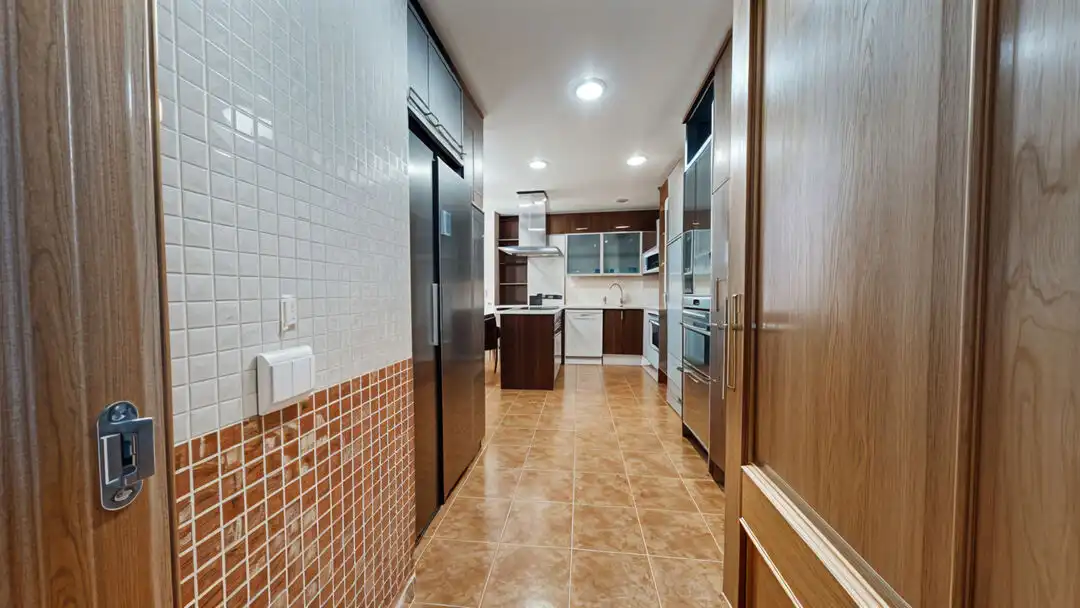 Küche von Wohnung zur Miete in Majadahonda mit Klimaanlage, Heizung und Privatgarten