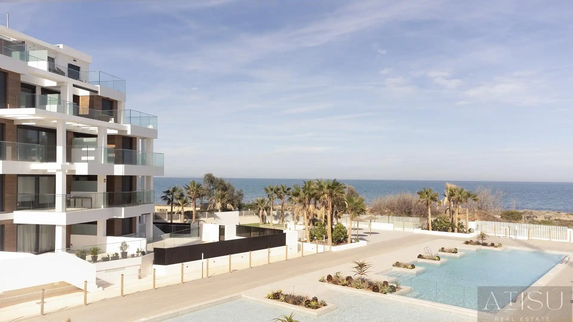 Ático con piscina en venta en Las Marinas / Les Marines