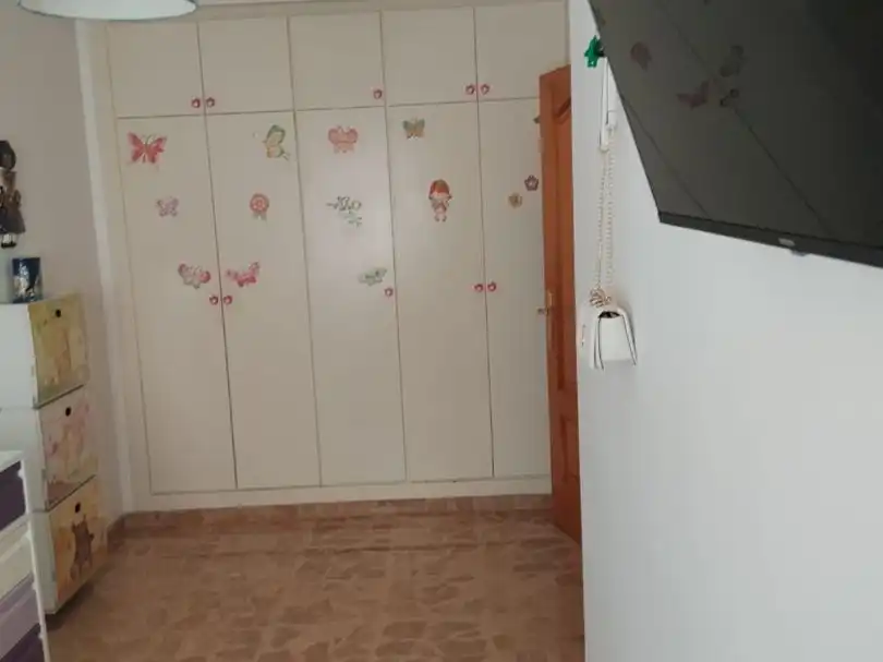 Dormitori de Pis en venda en  Almería Capital amb Aire condicionat i Balcó