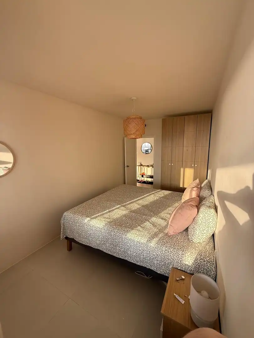 Schlafzimmer von Wohnung zur Miete in Valencia mit Klimaanlage, Terrasse und Möbliert