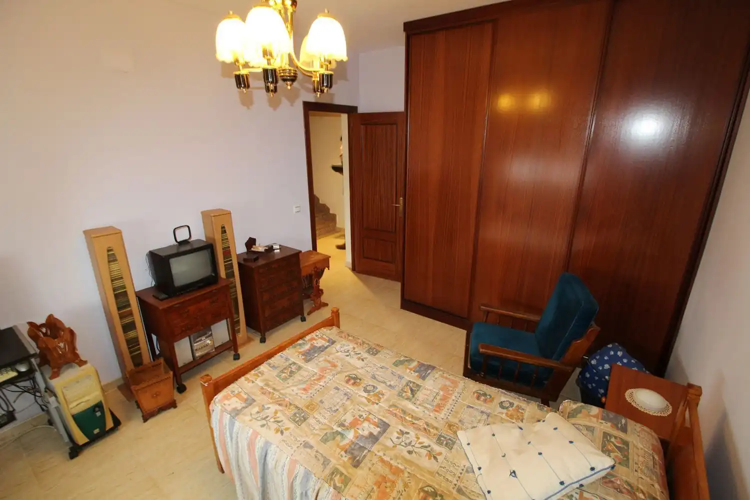 Dormitori de Casa adosada en venda en Poblete amb Aire condicionat, Calefacció i Terrassa