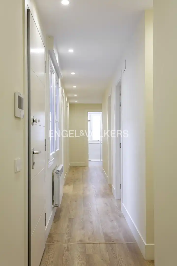 Piso de alquiler en Bilbao  con Aire acondicionado, Calefacción y Balcón