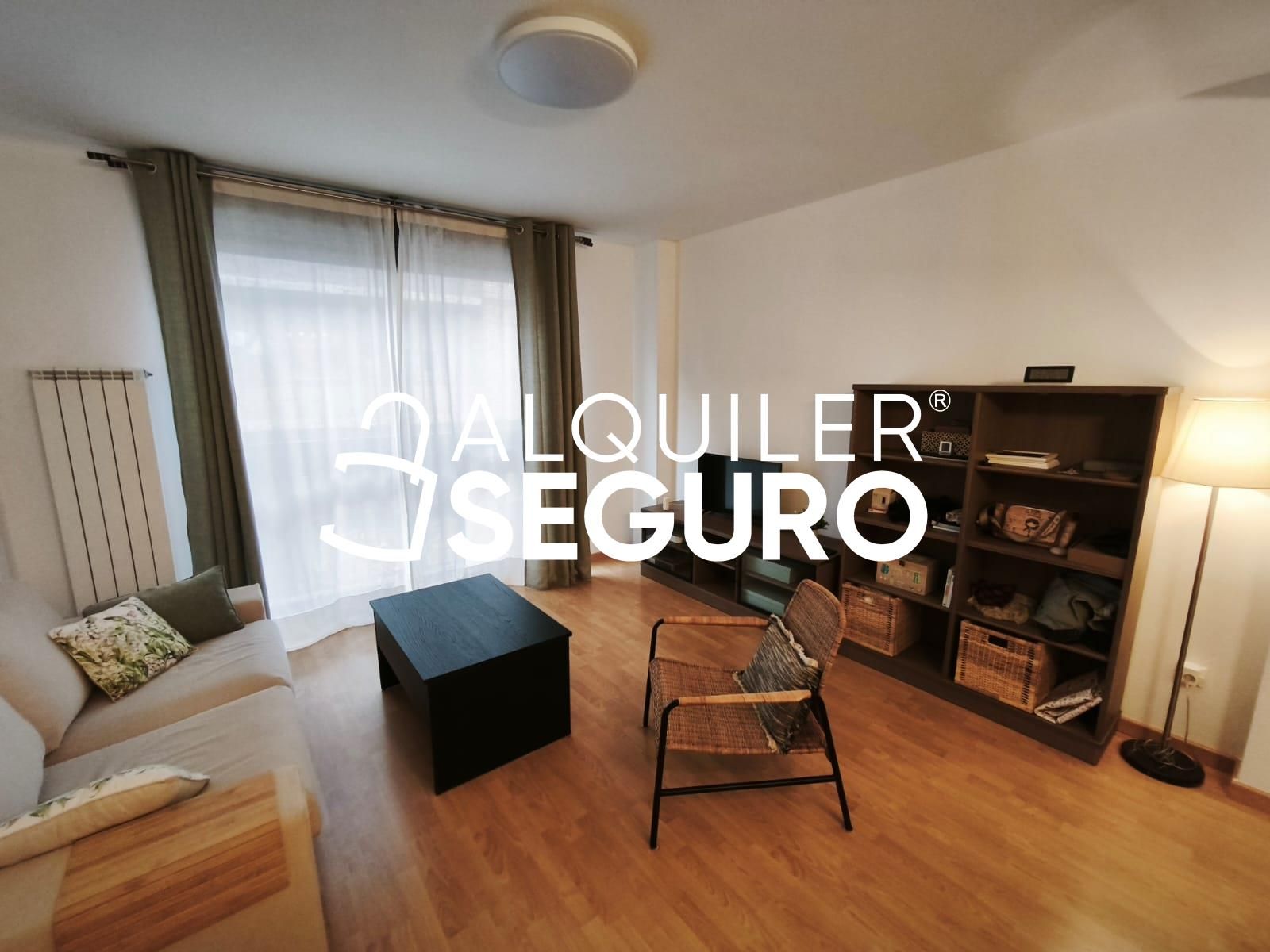 Living room of Flat to rent in  Zaragoza Capital  with Air Conditioner, Heating and Terrace