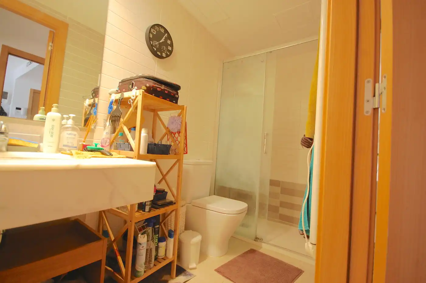 Baño de Apartamento en venta en L'Escala con Aire acondicionado, Calefacción y Terraza
