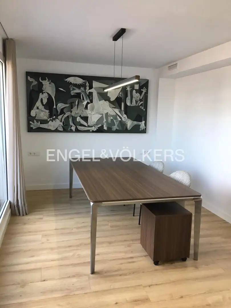 Comedor de Casa o chalet de alquiler en Gavà con Aire acondicionado, Calefacción y Jardín privado