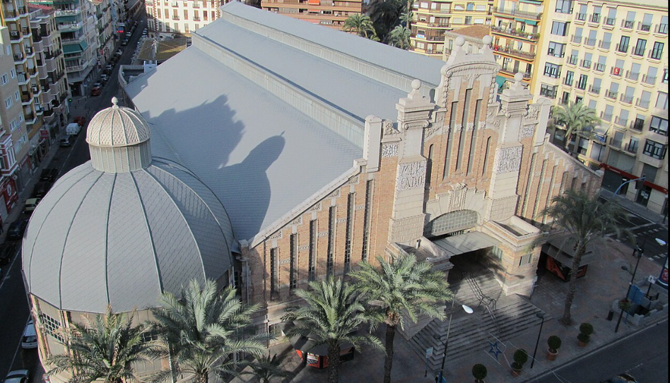 Photo 1 of Building for sale in Mercado, Alicante