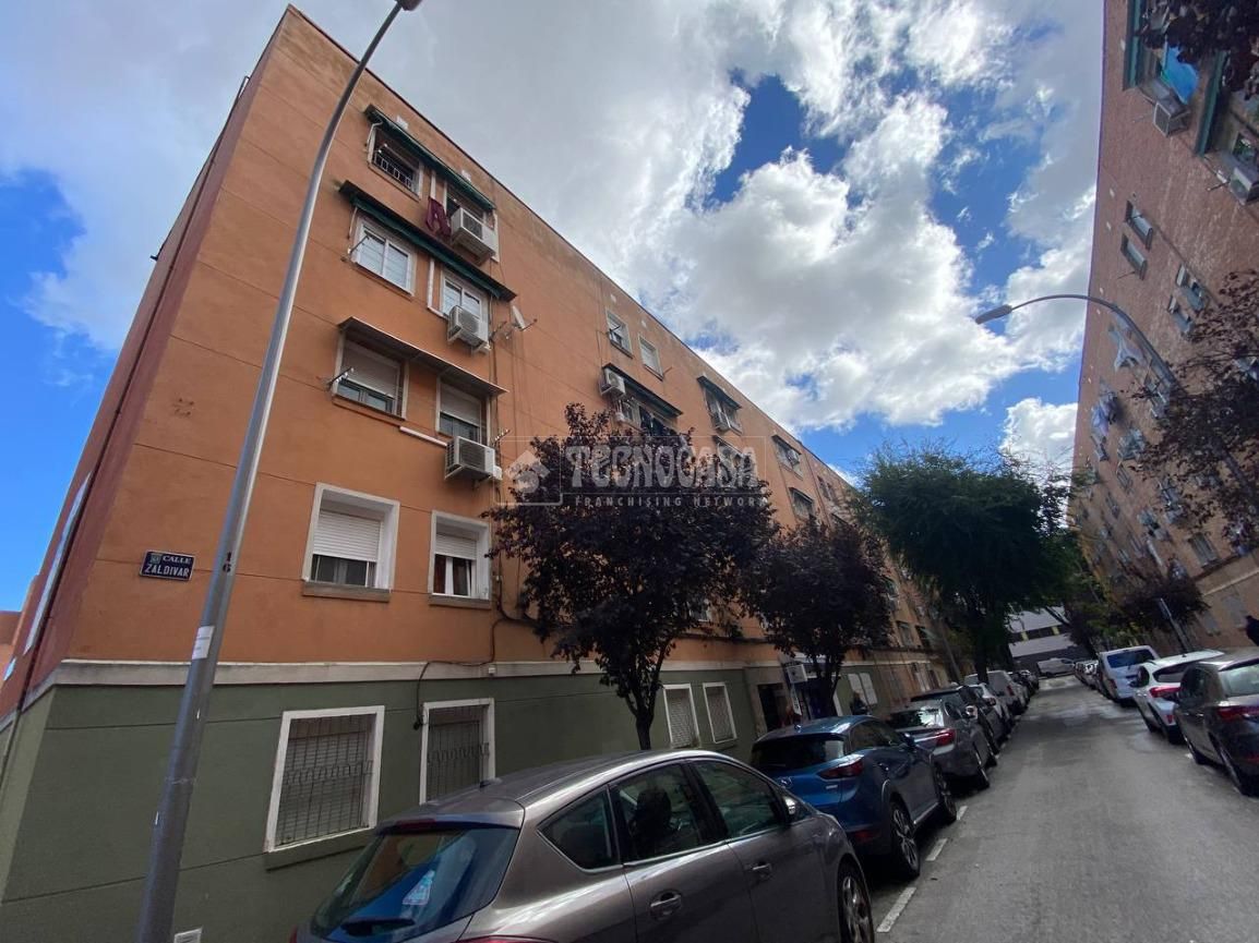 Exterior view of Flat for sale in  Madrid Capital  with Air Conditioner and Heating