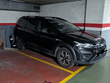 Einzelparkplatz zum Verkauf in Carrer de Besa 5