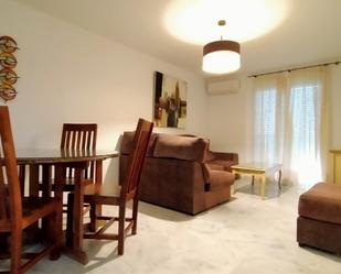 Wohnzimmer von Wohnungen zum verkauf in Alcalá de Guadaira mit Klimaanlage, Heizung und Parkett