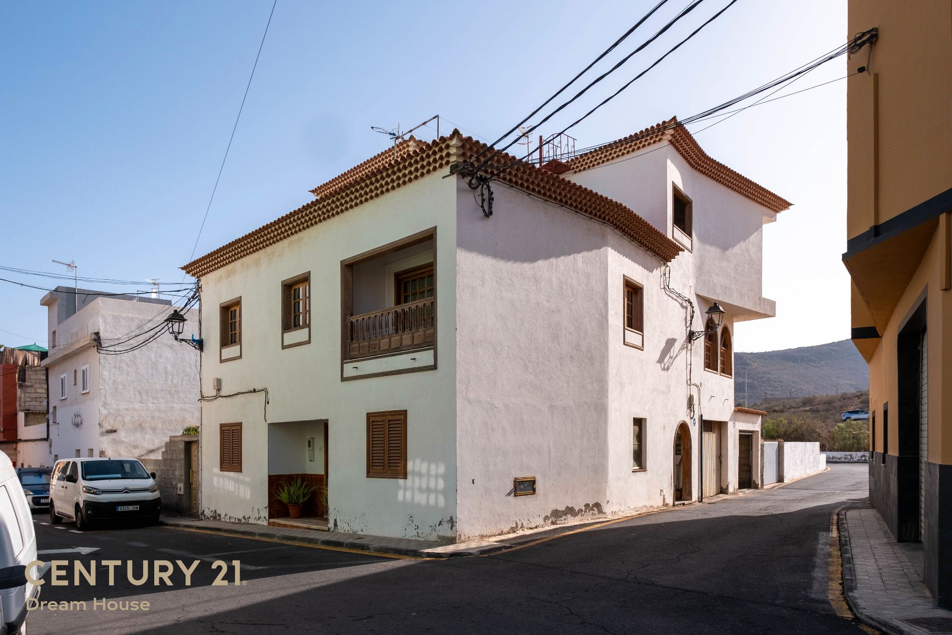 Vista exterior de Casa o chalet en venta en San Miguel de Abona con Jardín privado, Terraza y Amueblado
