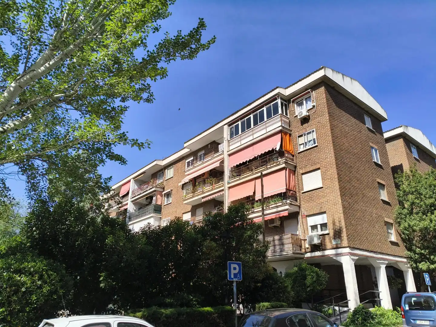 Exterior view of Flat for sale in Humanes de Madrid  with Heating, Terrace and Storage room