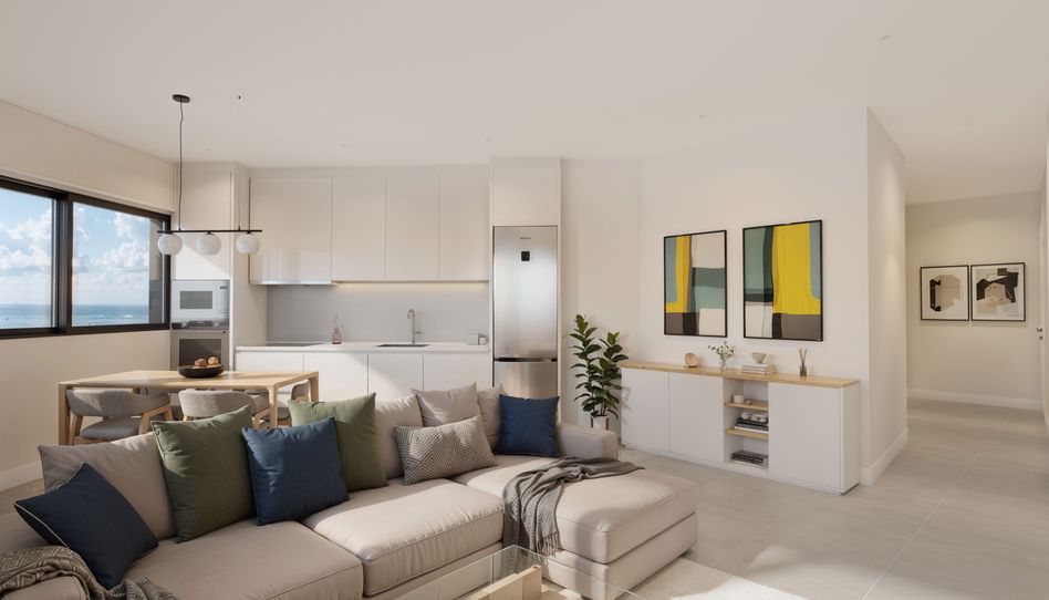 Foto 1 de Piso en venta en Calle Caceres, Urbanización Santa Rosa, Málaga