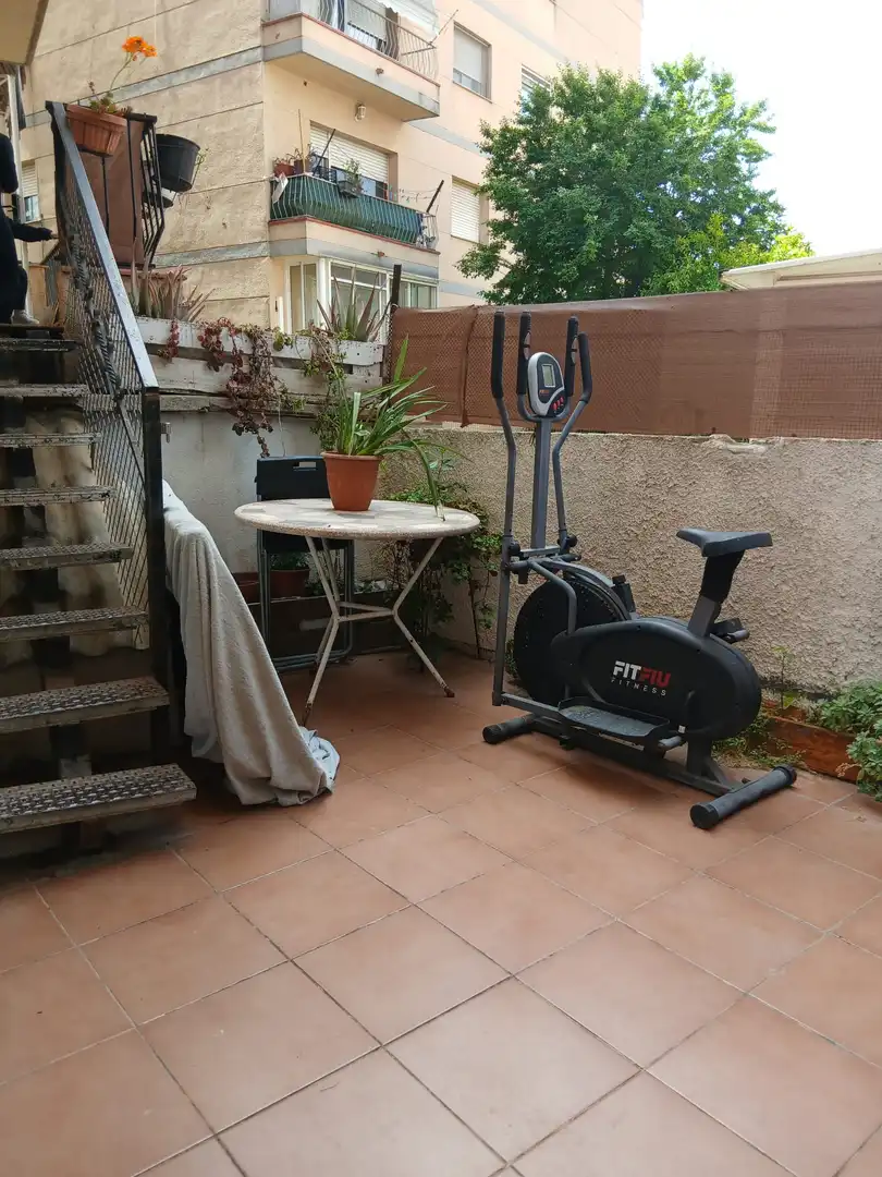 Terrasse von Erdgeschoss zum Verkauf in Santa Perpètua de Mogoda mit Klimaanlage, Heizung und Terrasse