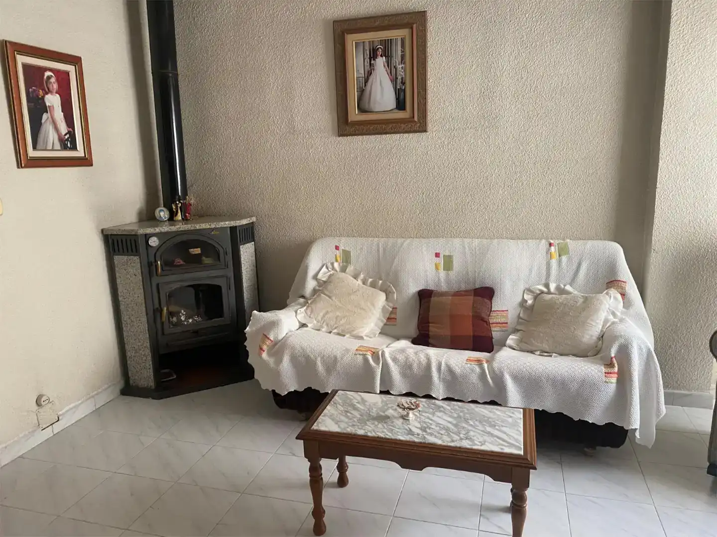 Sala de estar de Casa adosada en venta en Almoradí con Aire acondicionado y Balcón