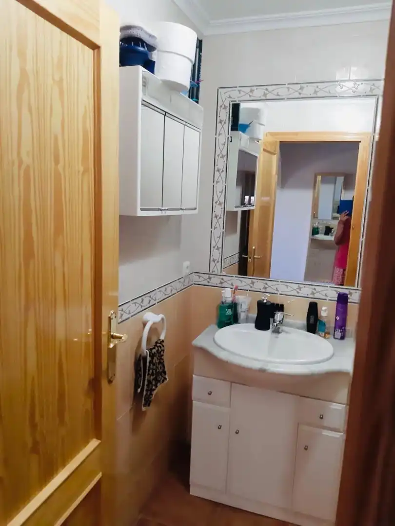 Baño de Casa o chalet de alquiler en Orihuela con Aire acondicionado, Calefacción y Terraza