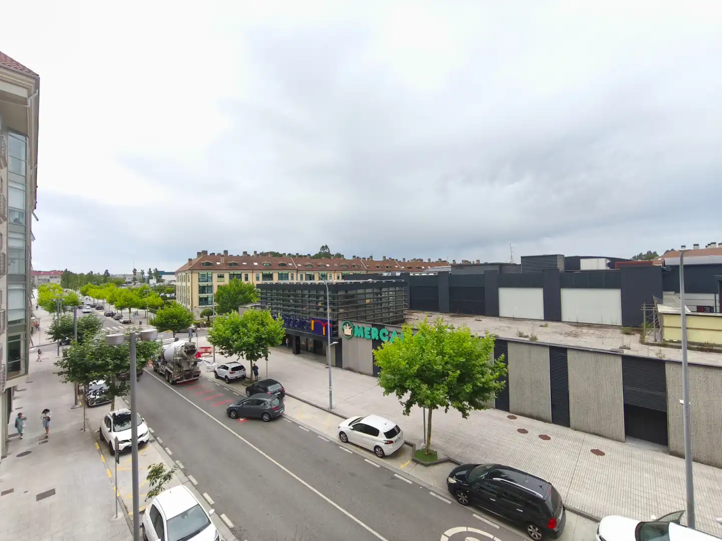 Außenansicht von Wohnung zum Verkauf in Ames mit Heizung, Abstellraum und Möbliert