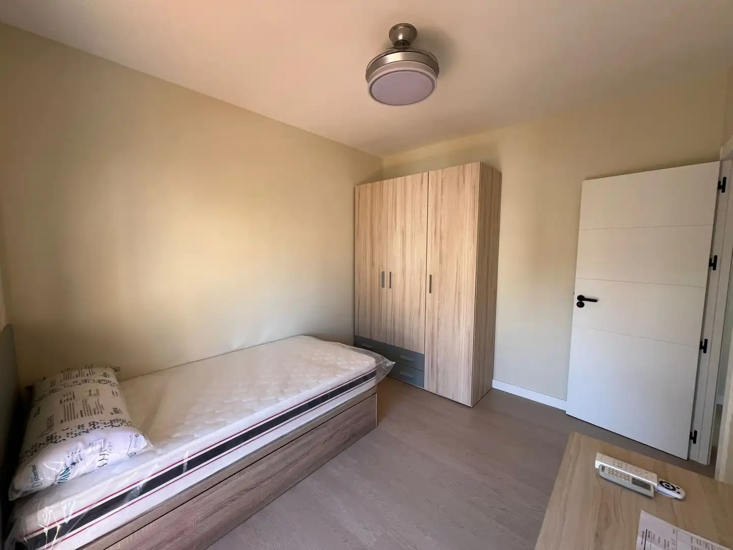 Schlafzimmer von Wohnung zur Miete in Jaén mit Klimaanlage, Möbliert und Ofen