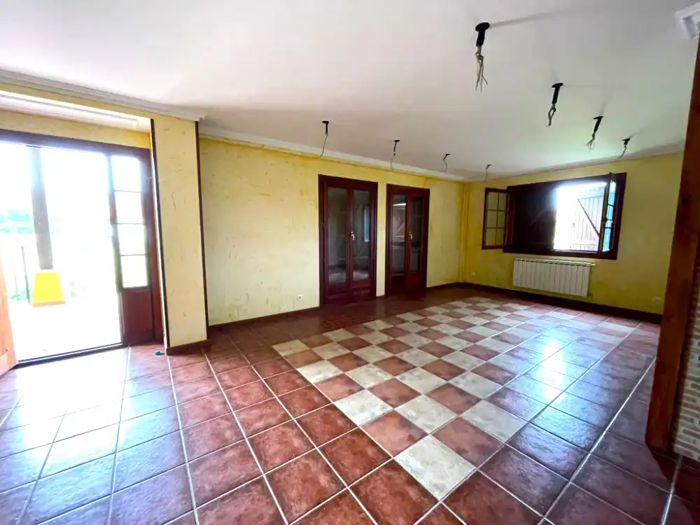 Houses for sale in 2 Parcela, Liendo