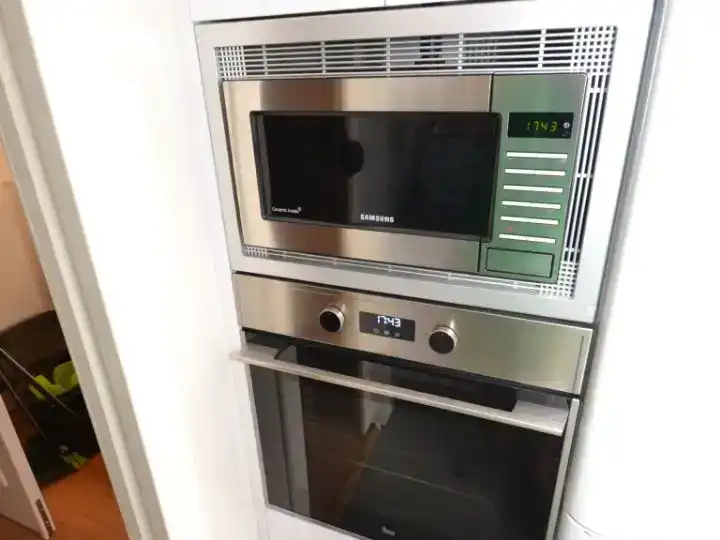Cocina de Piso en venta en Torremolinos con Aire acondicionado, Piscina y Balcón