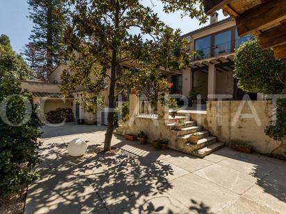 Vista exterior de Casa o xalet en venda en Godella amb Aire condicionat, Calefacció i Jardí privat