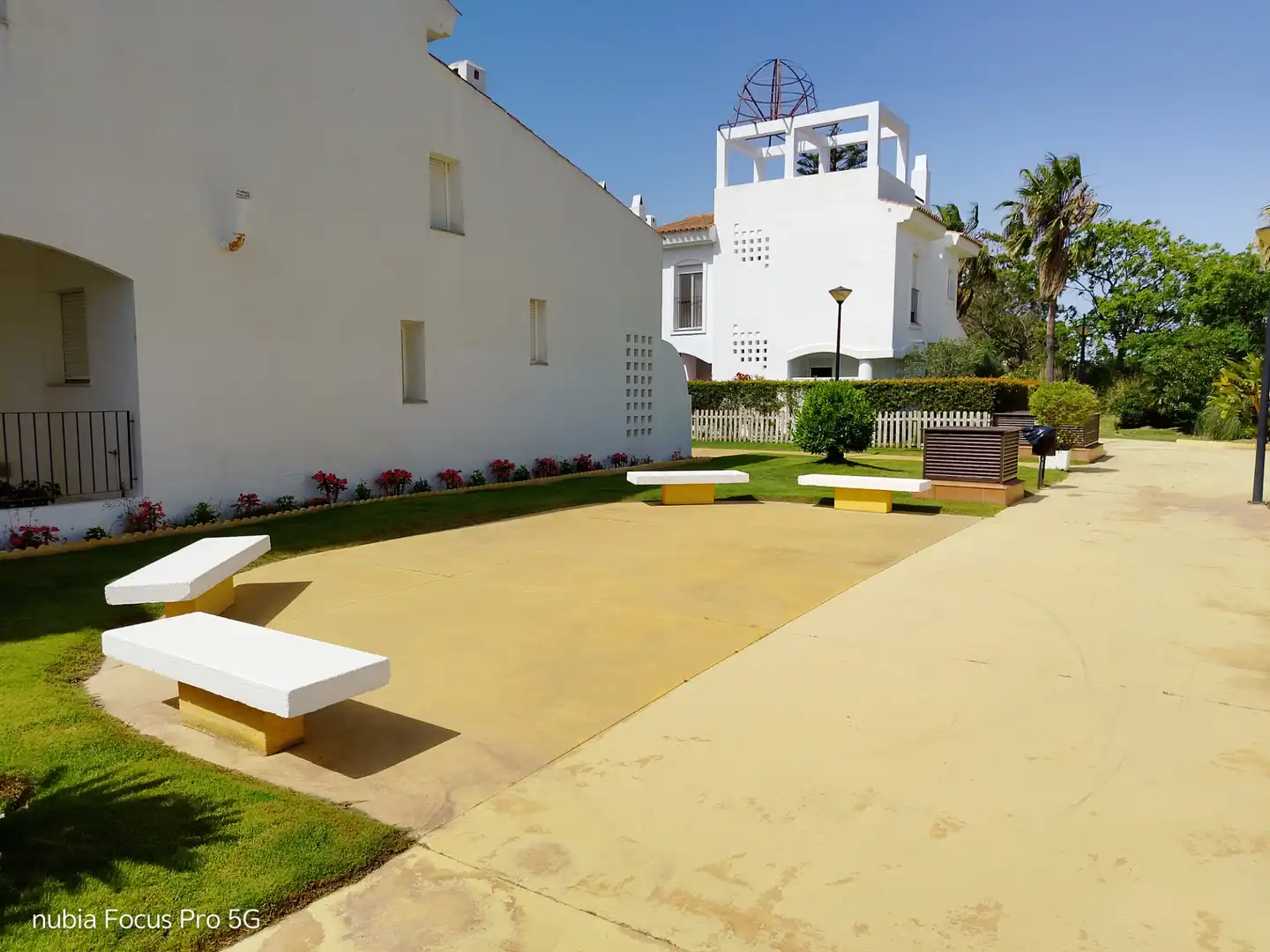 Detached homes for sale in Avenida Reina Sofía, Costa Ballena Golf