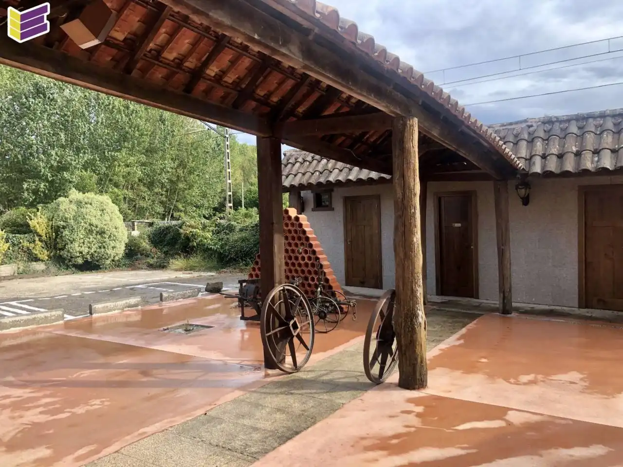 Vista exterior de Local en venda en Tui amb Aire condicionat i Alarma