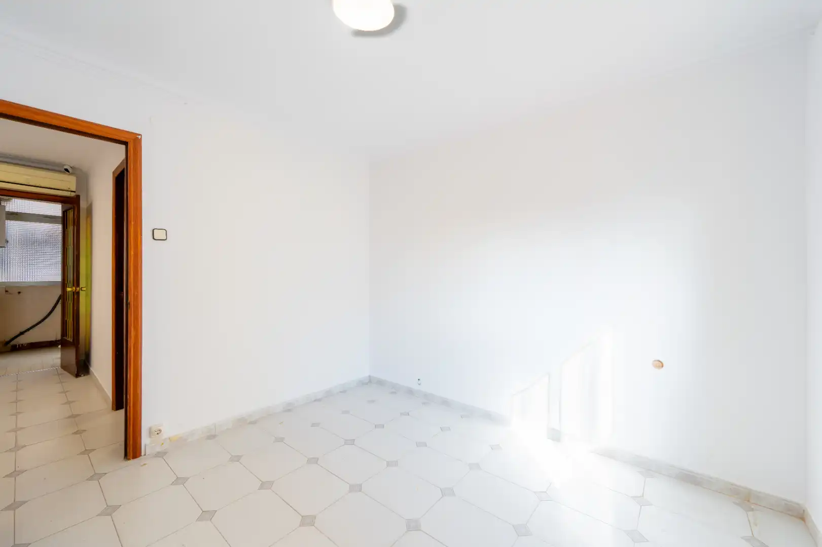 Piso en venta en L'Hospitalet de Llobregat con Aire acondicionado y Horno