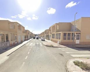 Vista exterior de Casa adosada en venda en Níjar