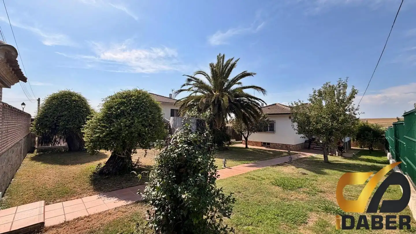 Exterior view of Houses for sale in Carranque  with Air Conditioner, Heating and Private garden