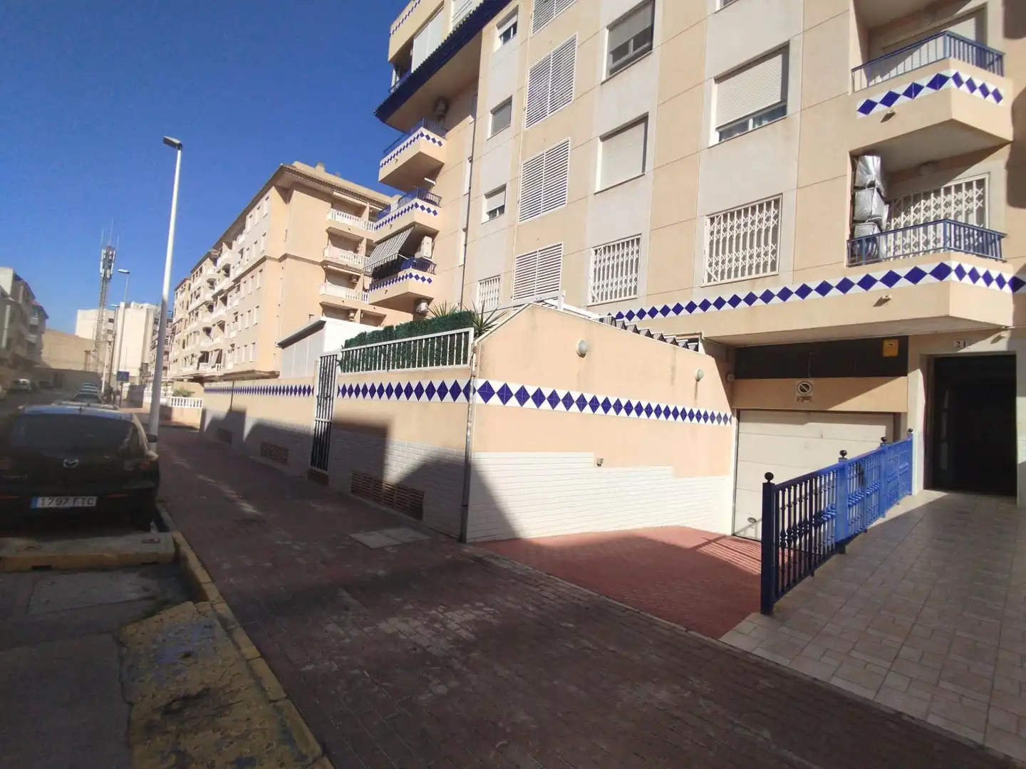 Vista exterior de Apartamento en venta en Guardamar del Segura con Aire acondicionado, Calefacción y Terraza