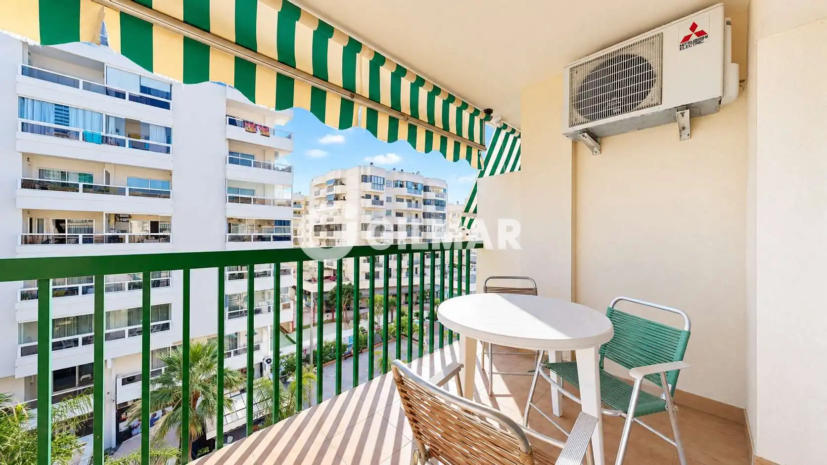 Flat with terrace for sale in Puerto Deportivo, imagen 2