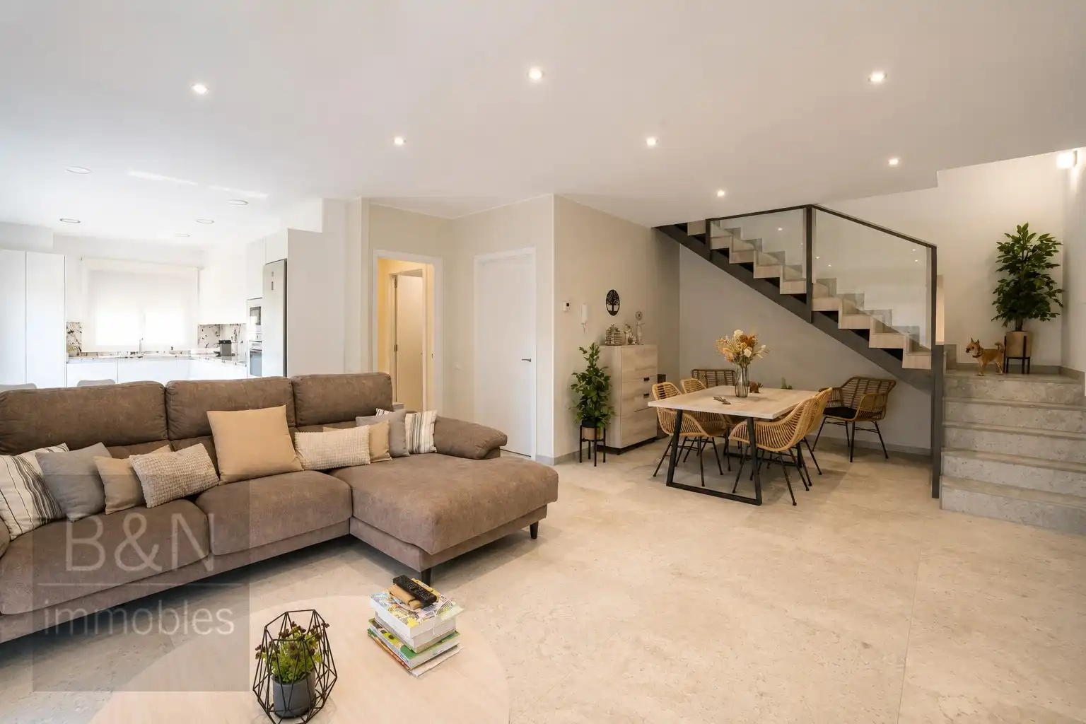 Sala de estar de Casa o chalet en venta en Terrassa con Aire acondicionado, Calefacción y Jardín privado