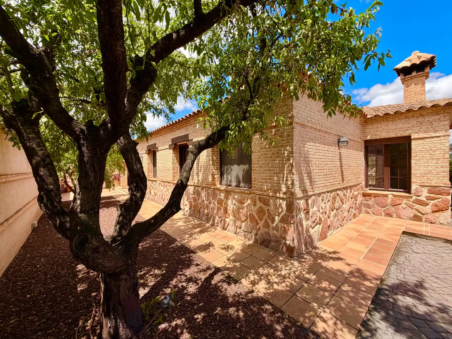 Vista exterior de Casa o chalet en venta en Toledo con Aire acondicionado, Calefacción y Jardín privado