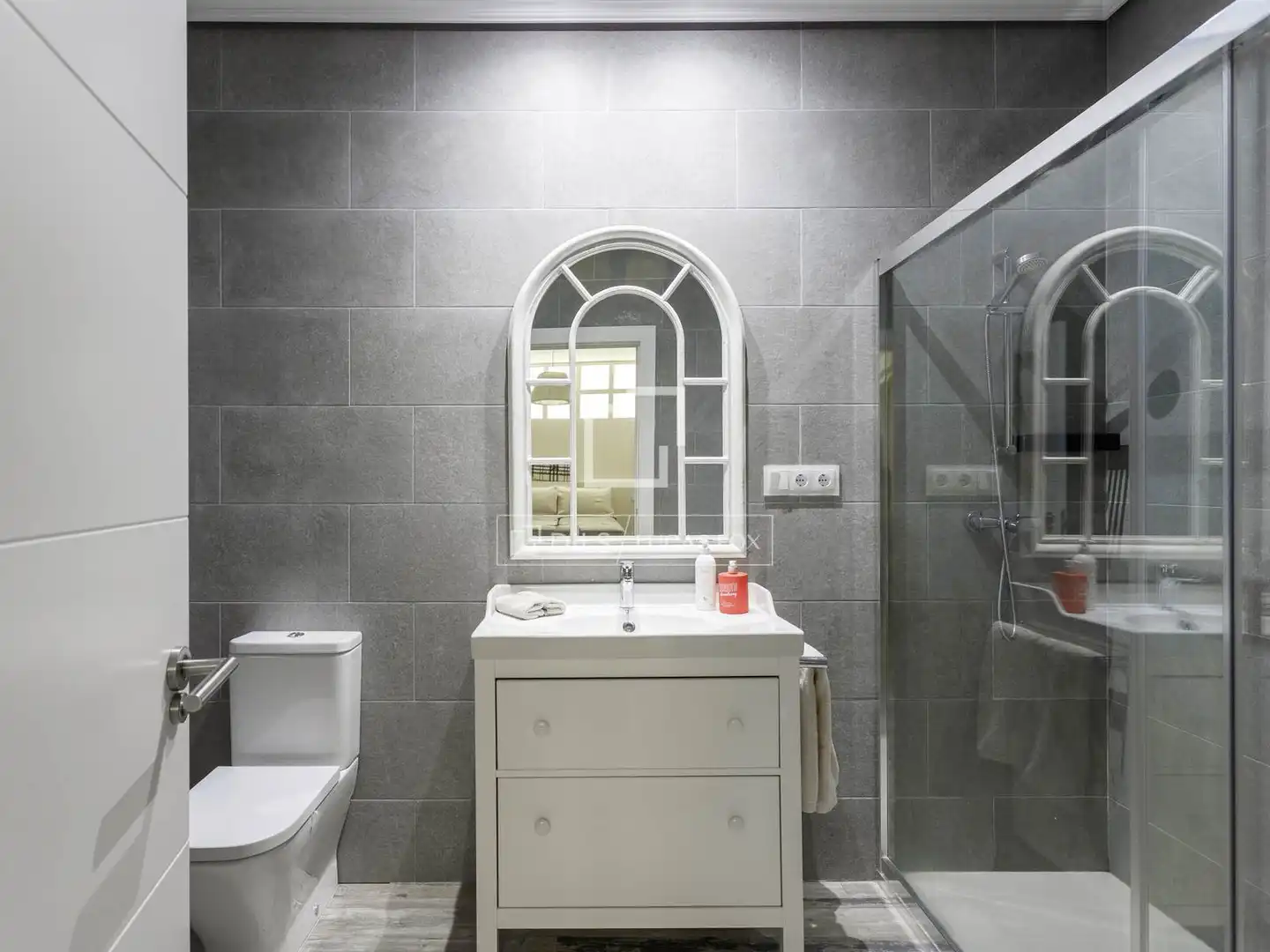 Bathroom of Lofts for rent in Madrid  with Air Conditioner, Heating and Terrace