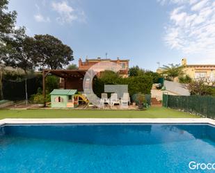 Piscina de Casa o xalet en venda en Calafell