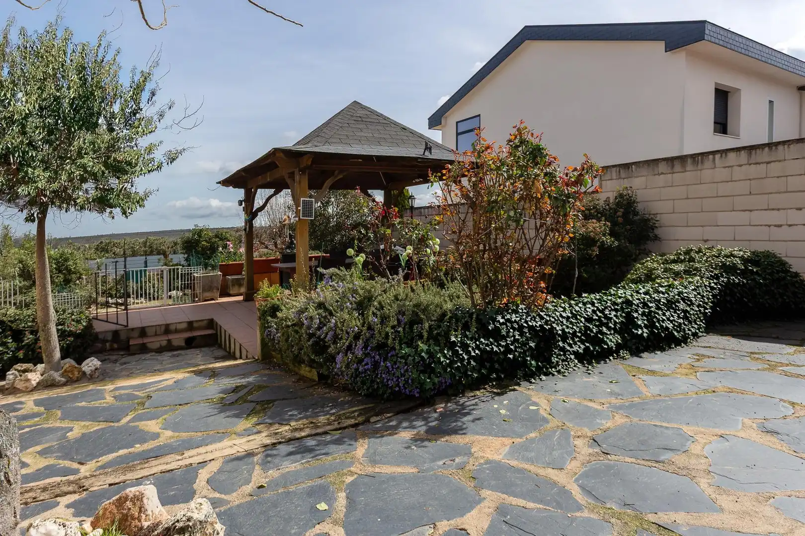 Terraza de Casa o chalet en venta en Villar del Olmo con Calefacción, Jardín privado y Terraza