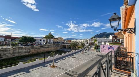 Apartamento dúplex de 3 dormitorios en Els Poblets con piscina
