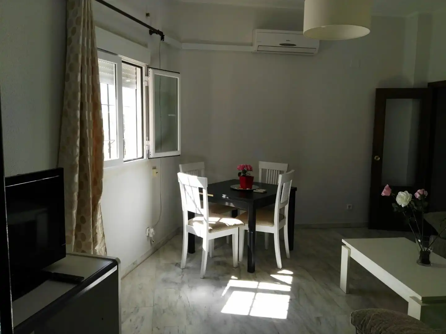 Piso con terraza en venta en Calle Rastro, imagen 3
