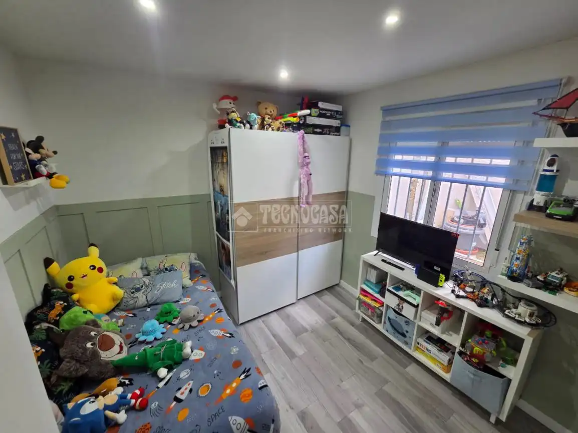 Bedroom of Detached homes for sale in Málaga  with Air Conditioner