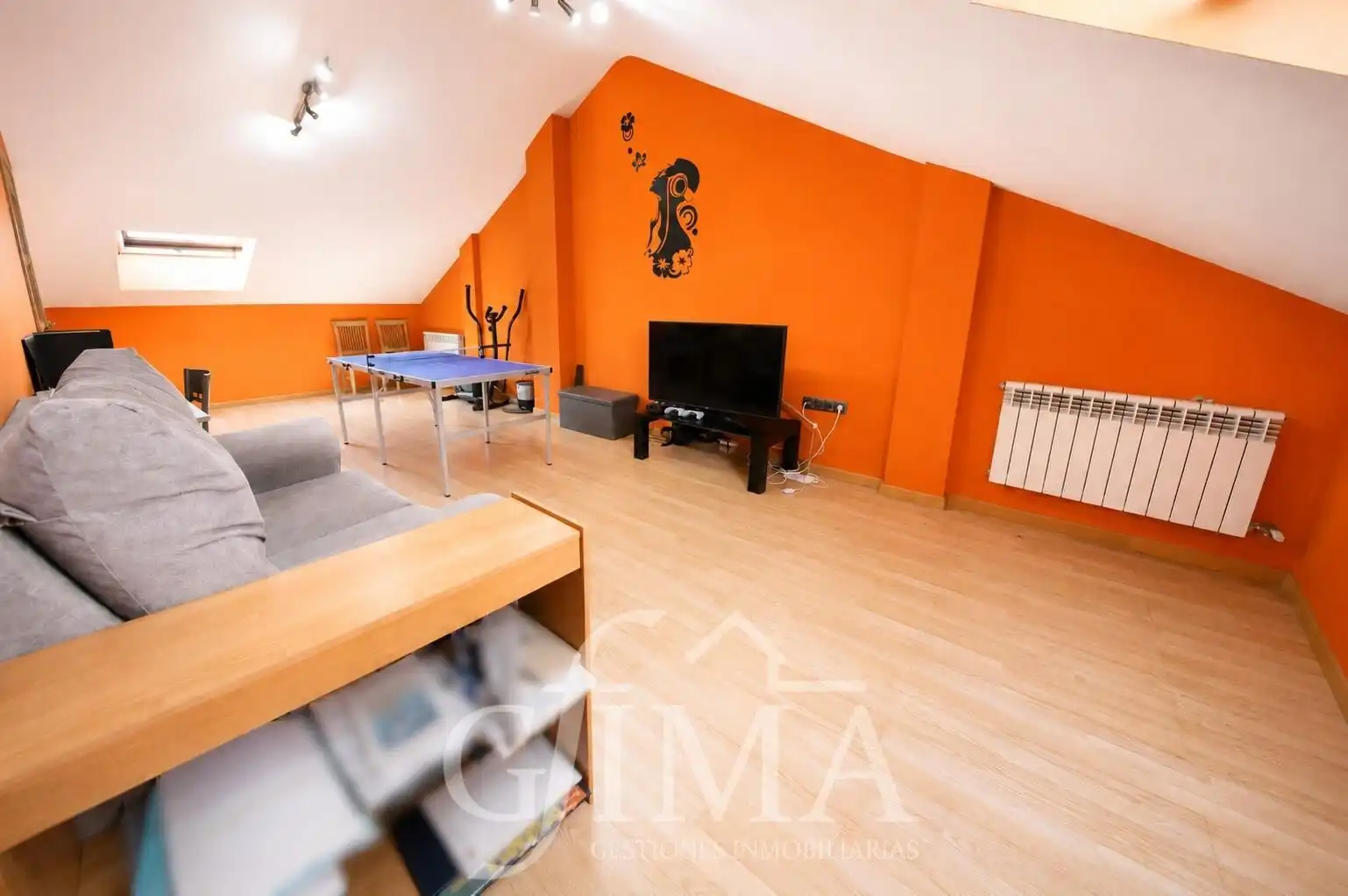 Sala de estar de Casa adosada en venta en Tomelloso con Calefacción y Amueblado